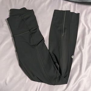 Lululemon Leggings 28